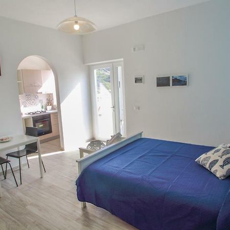 Le Case Dei Pescatori - Residence Il Tramonto Ponza Eksteriør billede