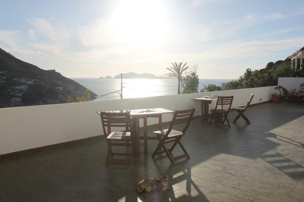 Le Case Dei Pescatori - Residence Il Tramonto Ponza Eksteriør billede